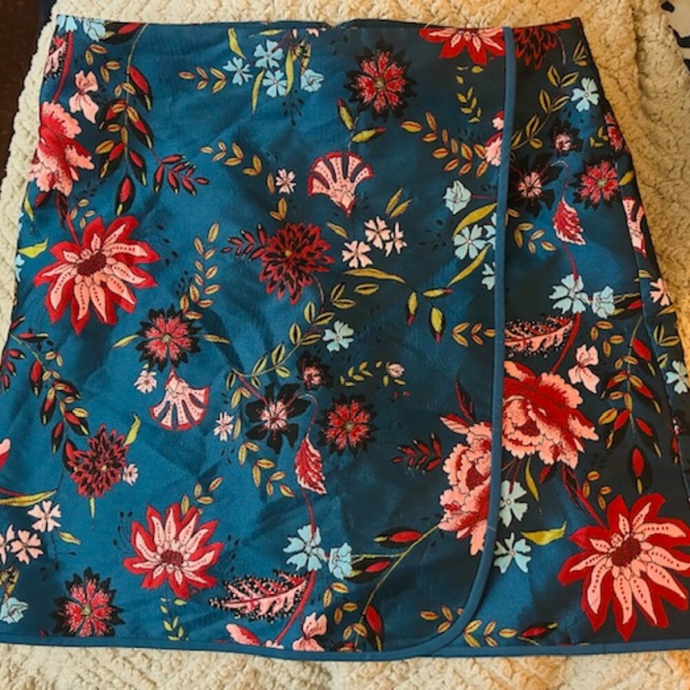 Ann Taylor Loft Embroidered Blue Floral Straight Faux Wrap Mini